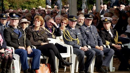 Bomber Command memorial unveiled in ceremony