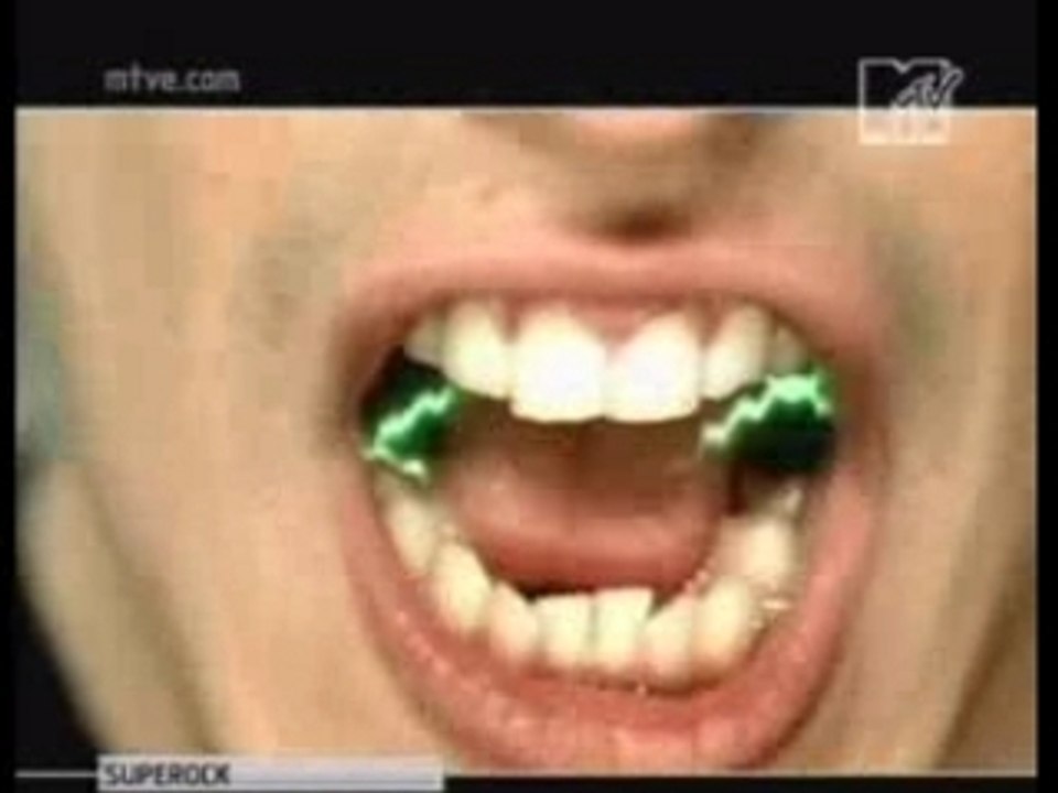 Breaking Benjamin - Polyamorous