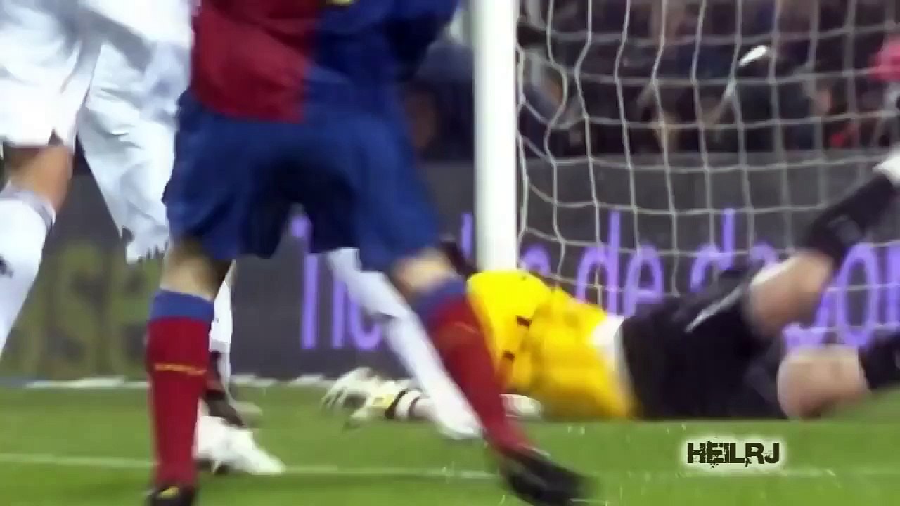 Messi and Ronaldinho Destroying Sergio Ramos