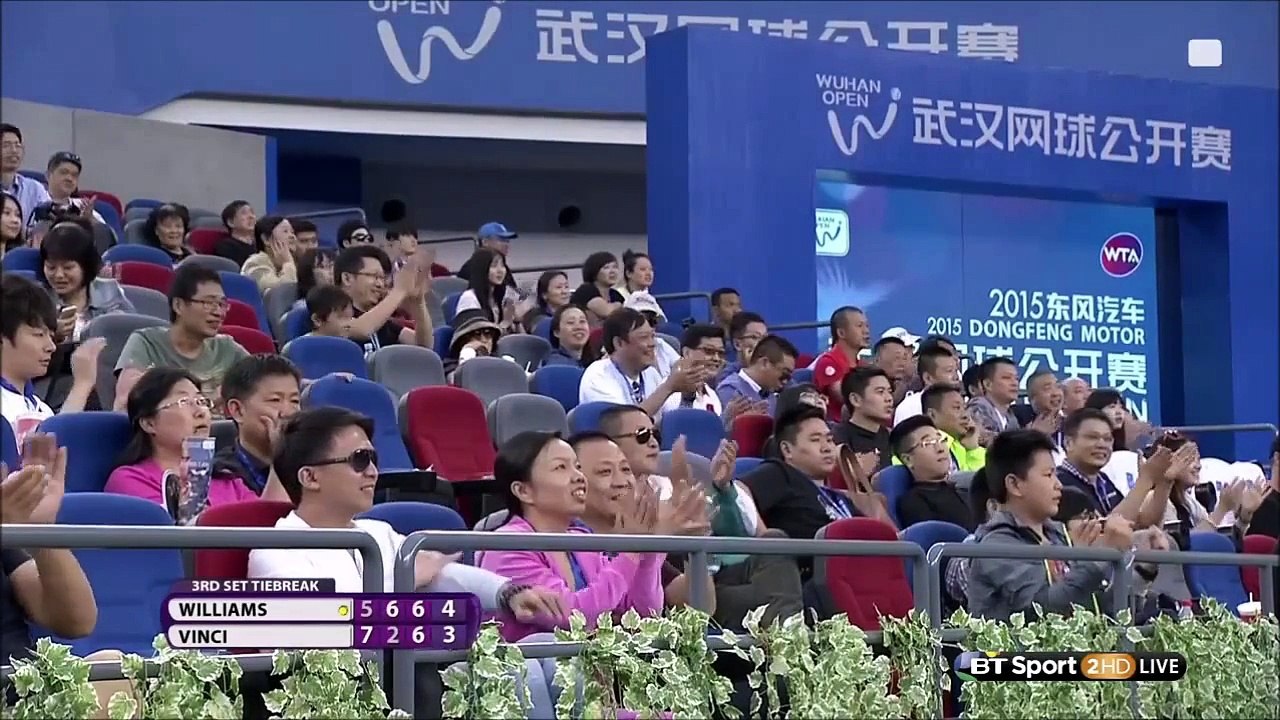 Enervée, Roberta Vinci demande à Venus Williams si elle veut un thé ou un café