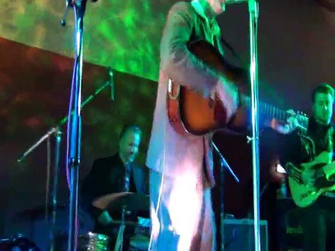 mountains hight voltage 2 EDDY & THE BACKFIRES