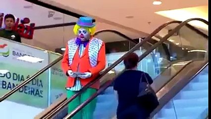 1عربی آنٹی غصے کی بہت تیز ہیںاگر آپ کو ویڈیوپسند آیا تو آگے شئیر کریں