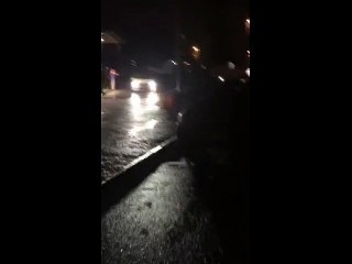 Galatasaray taraftarı Dursun Özbek'in otelinde protesto gösterisi yaptı