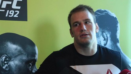 Viktor Pesta doesn't mind fighting Derrick Lewis in his native Houston