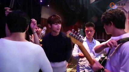 20151002_Behind THE SHOW - CNBLUE