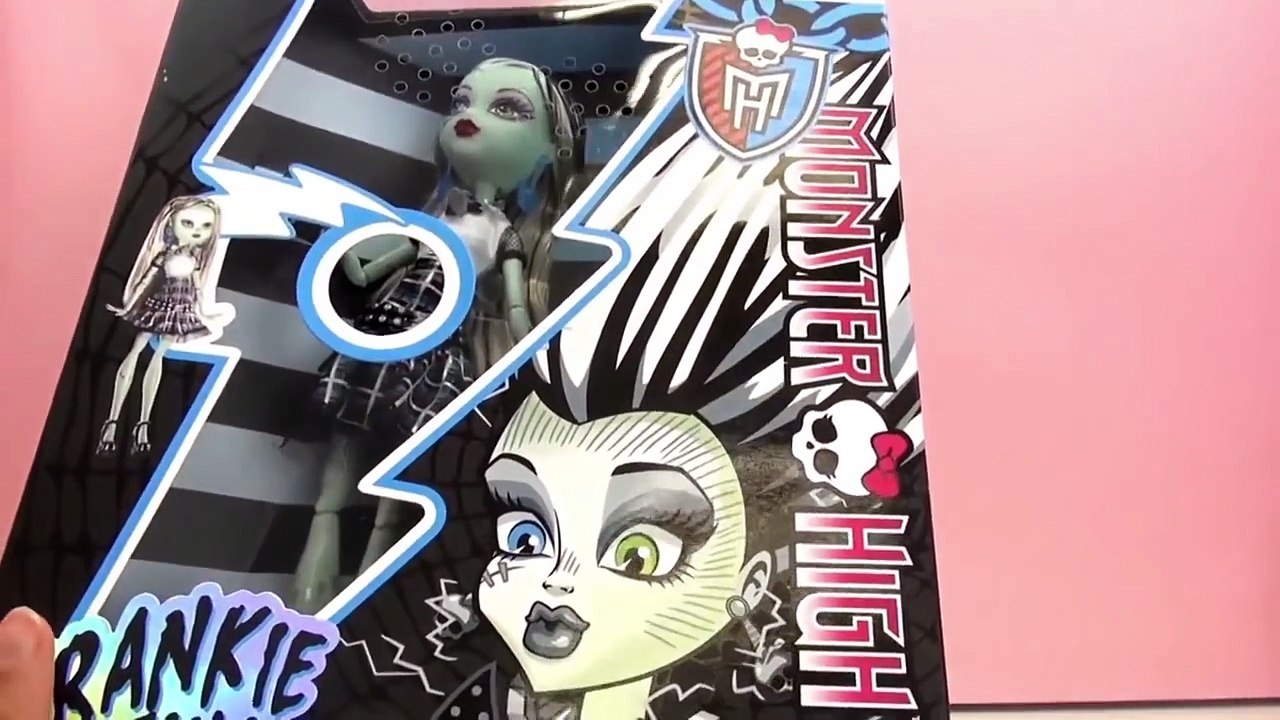 Monster High Türkçe Frankie Stein Oyuncak Bebek Tanıtımı