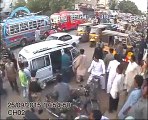 MQM Wale Ab Khal Jama Karne Ke Liye Bhi Aurton Ka Istemal Karne Lage Jo Ke Rangers Ne Zabt Karli