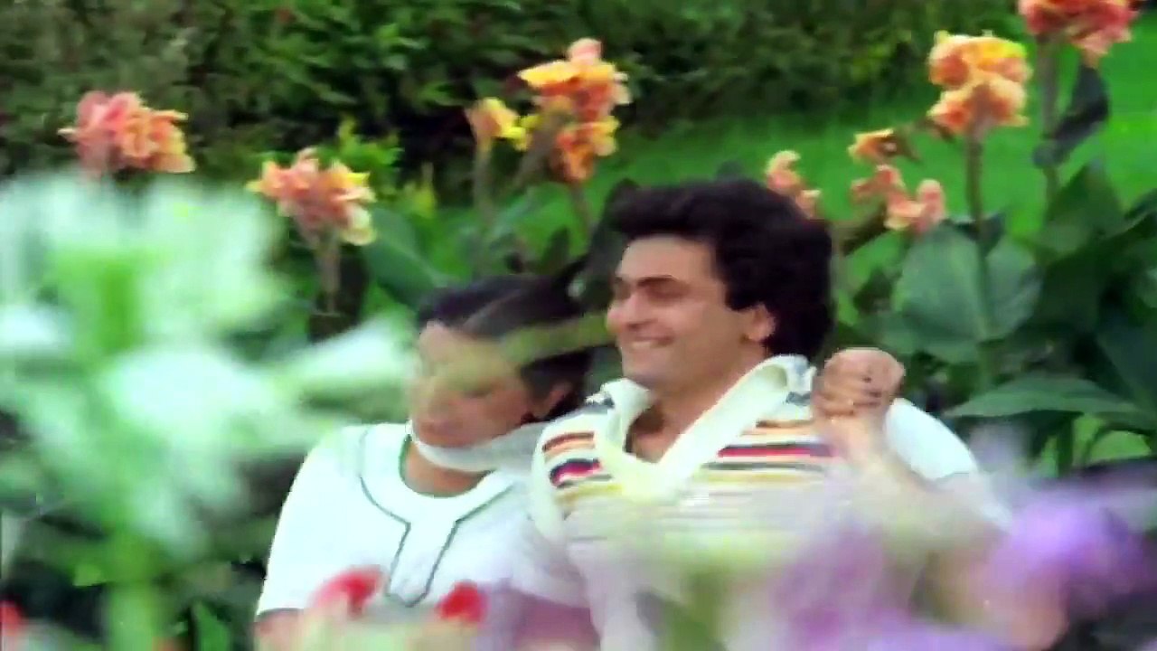 Aankhon Mein Kajal Hai-Lata Mangeshkar,Kishore Kumar [HD-720p]