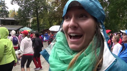 D!CI TV : Plus de 500 courageuses ont couru sous la pluie pour Octobre Rose