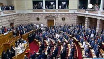 Greek parliament opens with swearing in ceremony