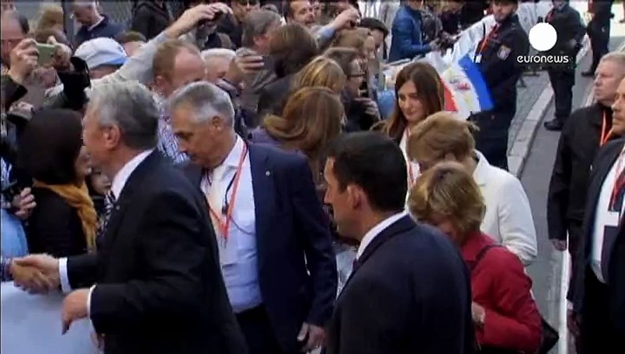 25 Jahre Wiedervereinigung: Flüchtlingskrise überschattet Feiern