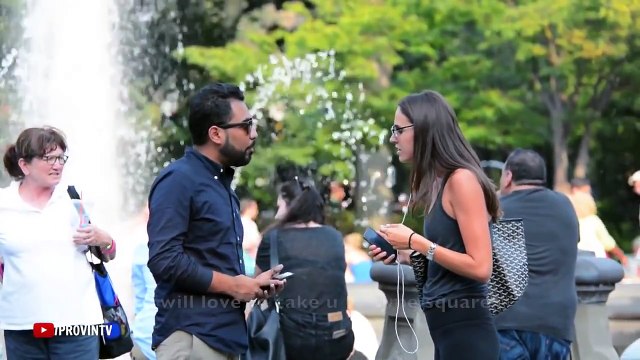 PICKING UP GIRLS IN PUBLIC (WHILE SPEAKING ANOTHER LANGUE)