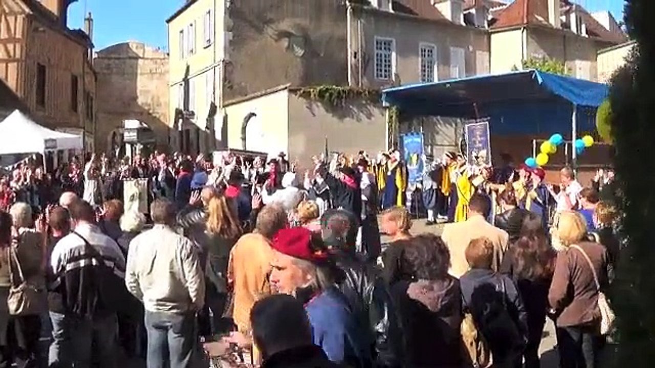 3 intronisations à la fête du bourru St-Pierre à Auxerre