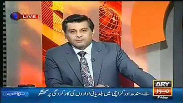 ایسے ایسے نمونے ہمارے ملک میں پرائم منسٹر بن جاتے ہیں جب وہ ایک چھوٹی سے اینکر کو جواب نہیں دے سکتے دیکھیں اس ویڈیو میں عامر متین کا سوال اور نواز شریف کے جواب