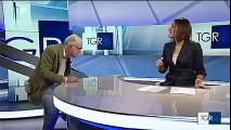 بالفيديو: ممثل إيطالي يقبّل مذيعة البرنامج دون إذنها خلال بث مباشر على قناة Rai 3