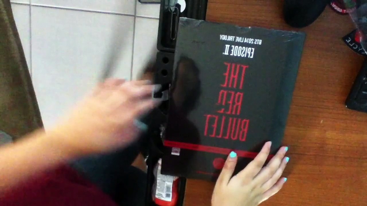 Kpop Unboxing #22 BTS The Red Bullet Program Book