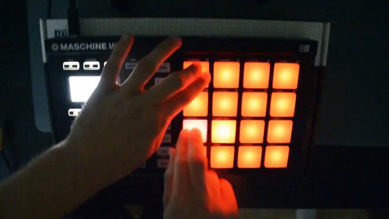 Queen Fat DJ Julia RoMA We Will Rock You Dance Live Remix Studio Of DJ Julia RoMA 2015