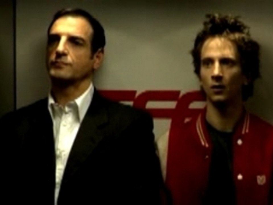 L'ASCENSEUR AVEC NICO-TF6