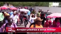 CNTE lanza piedras a militares en Chilpancingo / Excélsior en la media