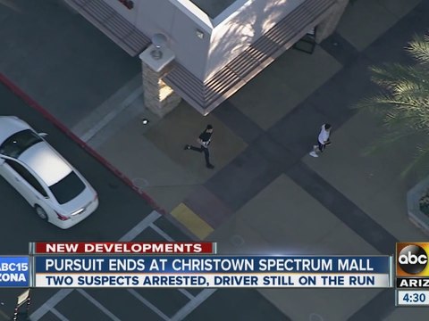 Burglary suspects dart from car into mall