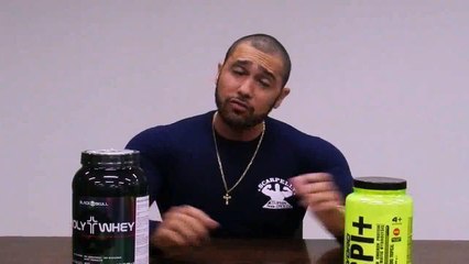 SCARPELLY   O PARAÍSO DOS MONSTROS