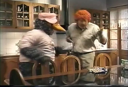 SPOT ARROZ ZAROR con el PROFESOR ROSSA Y GURU-GURU / TELEVISION CHILENA - 2000