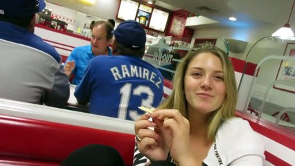 Kissing on the Golden Gate Bridge!