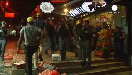 مقتل إسرائيليين في هجوم شنه شاب فلسطيني في القدس