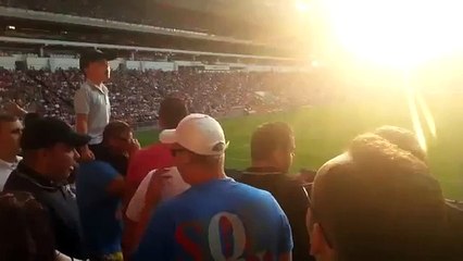 8 Yaşındaki PSV Taraftarı Tribünleri Coşturuyor