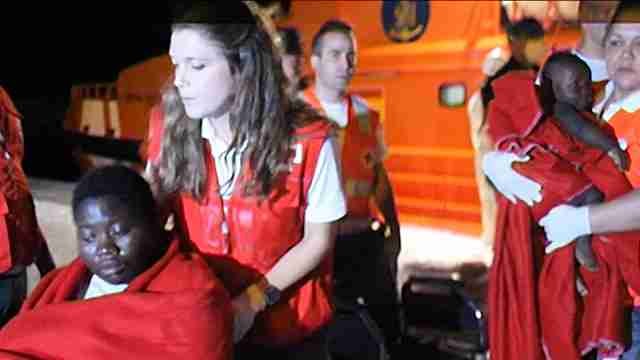 Más de 200 inmigrantes rescatados en Almería, Granada y Murcia