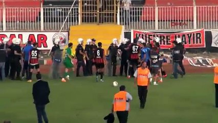 Van'da olay çıktı polis sahaya girdi!