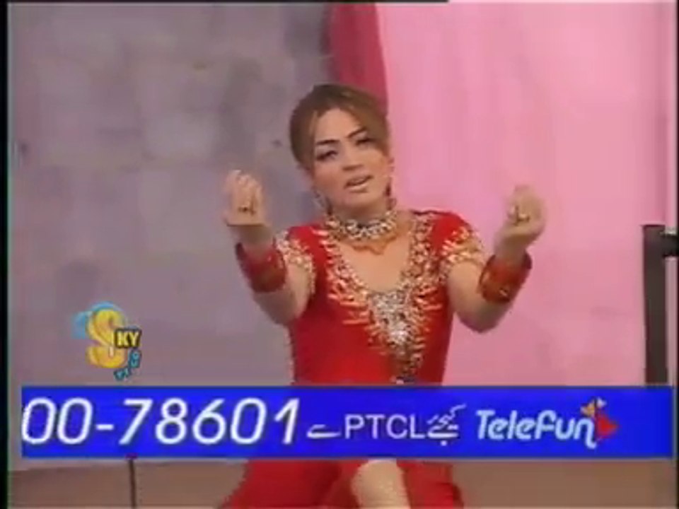MUJRA SUNO LAL-Husan Mukhrey Toon La key Naqab...