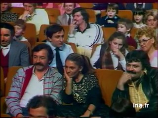 La première télé de… Vanessa Paradis - Emilie jolie à l'école des fans ( version complète ) !