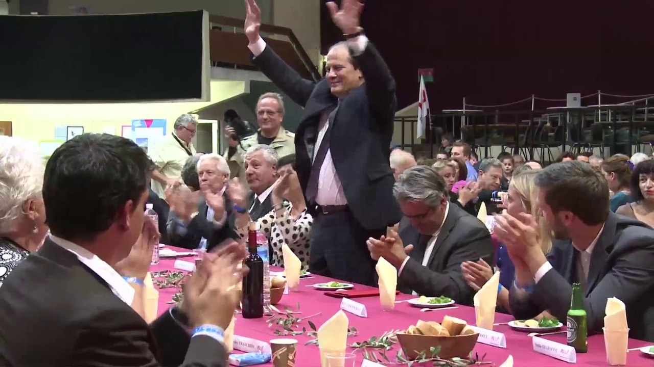 «C'est ici que commence le combat et vous en êtes les acteurs, et, croyez-moi camarades, vous allez gagner !», J-C Cambadélis à Miramas (3 octobre 2015)