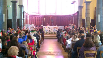 (3) Escaudain 04/10/2015 les animaux ont eu droit à la bénédiction de l’Eglise…