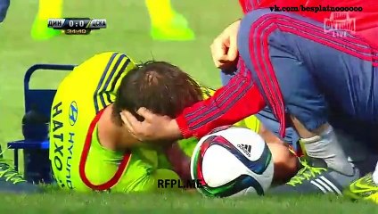 Télécharger la video: Dinamo Moscow 0 – 2 CSKA Moscow ALL Goals and Highlights Russian Premier 04.10.2015