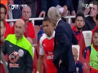 جماهير ارسنال تقدم التحيه لسانشيز اثناء خروجه من ملعب المباراه