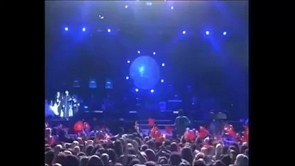 BU KADAR İÇDEN BU KADAR ÇOŞKUYLA İSTİKLAL MARŞI DİNLEMEDİNİZ.