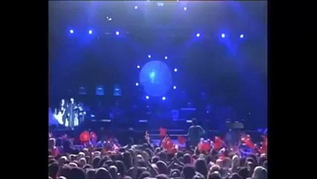 BU KADAR İÇDEN BU KADAR ÇOŞKUYLA İSTİKLAL MARŞI DİNLEMEDİNİZ.