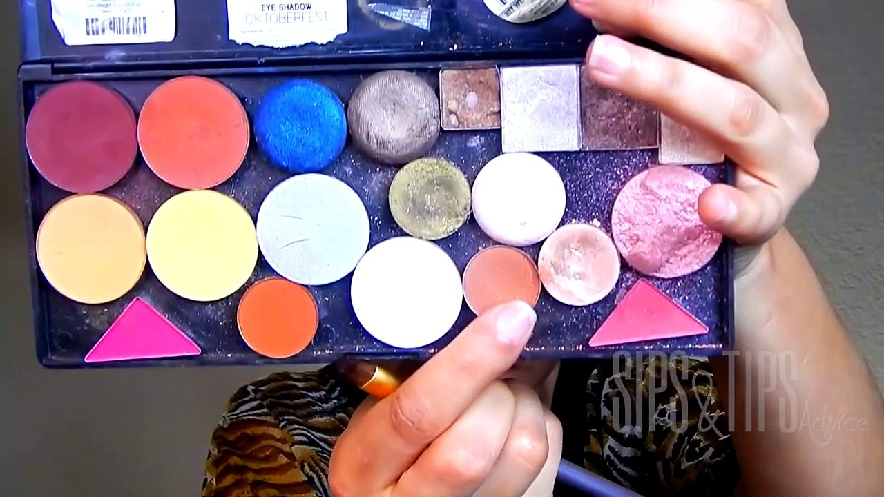 Grey & Gold Smokey Eye Makeup Tutorial