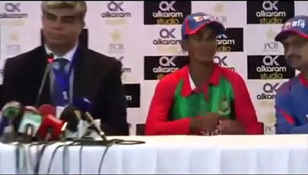 Bangladesh women captain Salma Khatun speaking Urdu ।। প্রেস কনফারেন্সে উর্দু বলে বিপাকে সালমা খাতুন