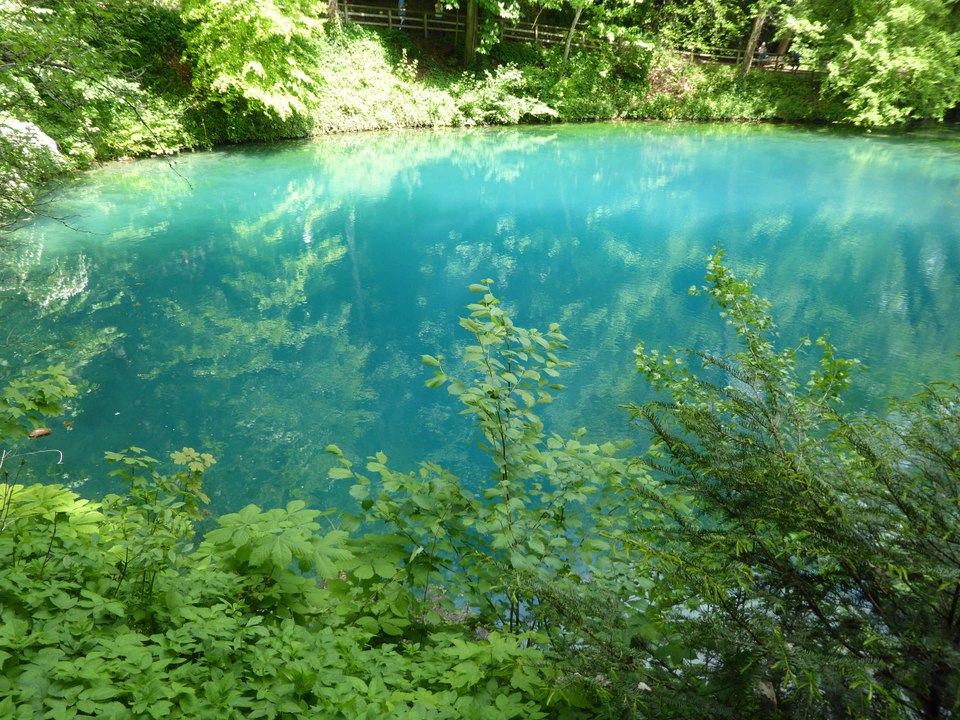 Wanderspatz: blautopf in blaubeuren