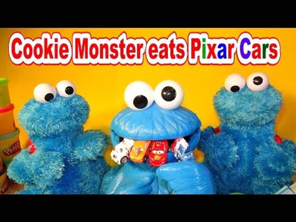 Pixar Cars and Cookie Monster eating Micro Drifters Lightning McQueen Counting Cars