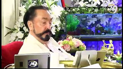 Hz. Mehdi (as) Peygamberimiz (sav)’e benzeyecek, insanları Allah’ın kitabına davet edecektir.