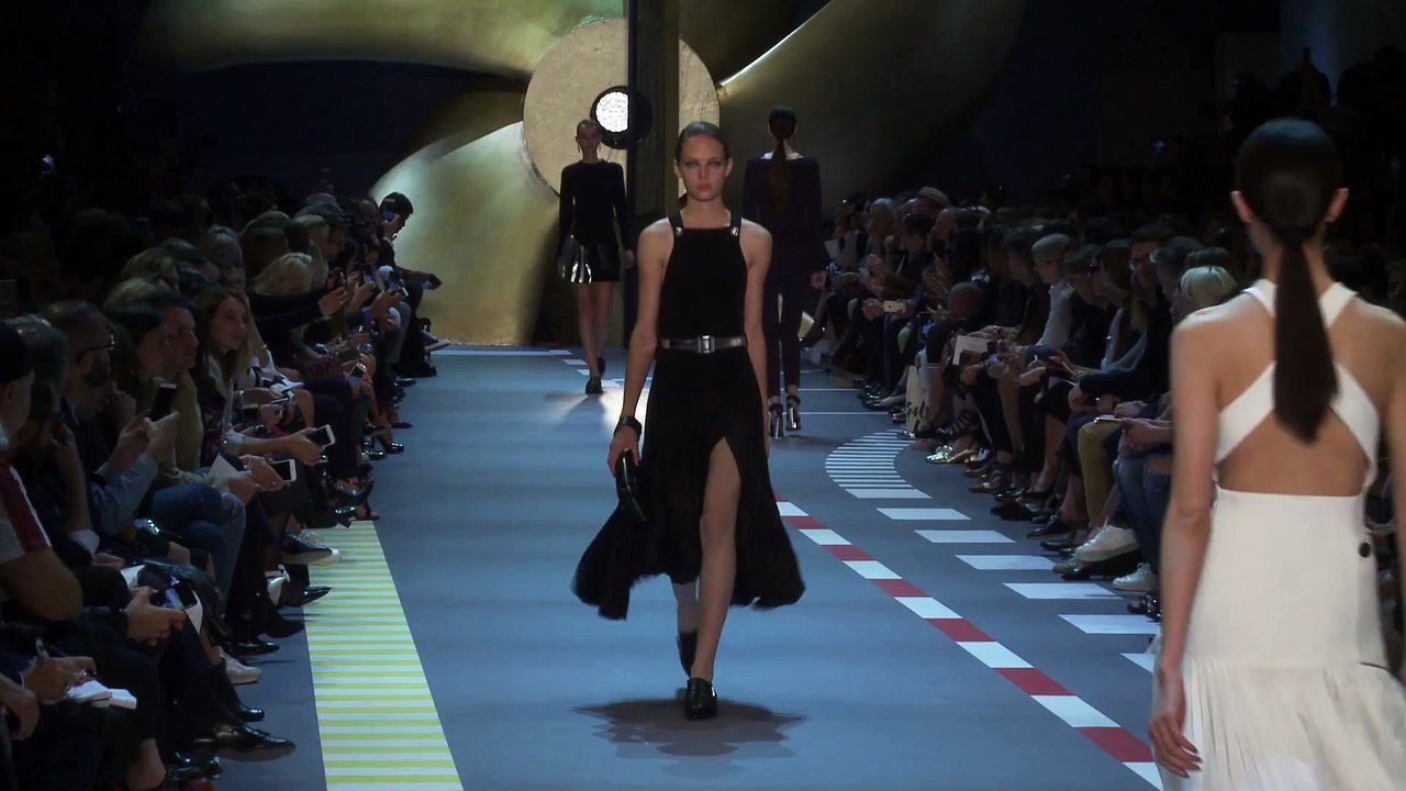 Mugler Spring Summer 2016 | Paris Fashion show | C Fashion
