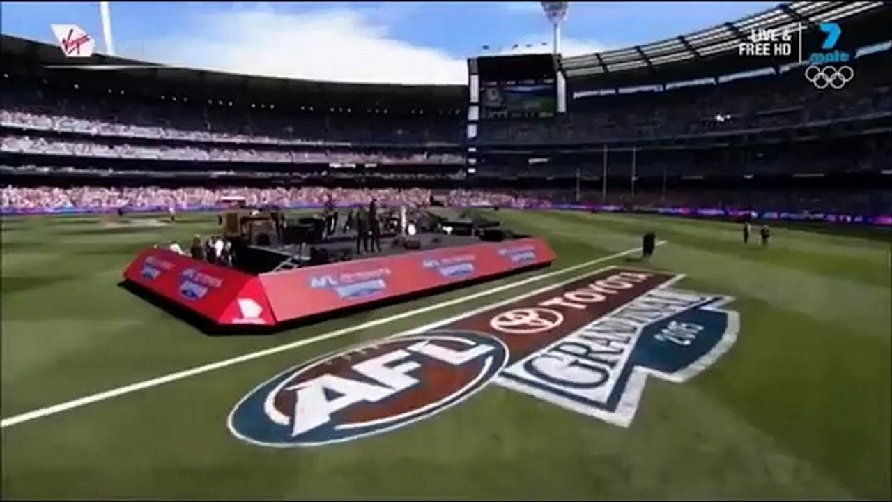 Ellie Goulding performs at the AFL Grand Final