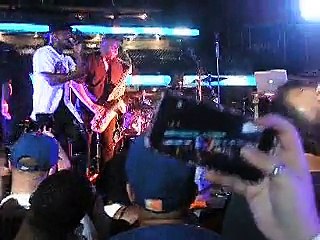 Citi Field Concert 08-15-2015: Ne-Yo - Let Me Love You