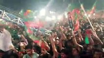 Passionate crowd welcoming Kaptaan on dais for speech in Samnabad Dhonghi Ground