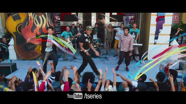 ISHQ MOHALLAH VIDEO SONG CHASHME BADDOOR _ ALI ZAFAR, SIDDHARTH,