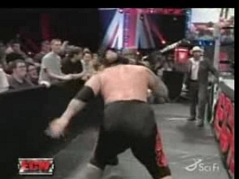 Bobby Lashey Vs Umaga 24 Avril 2007